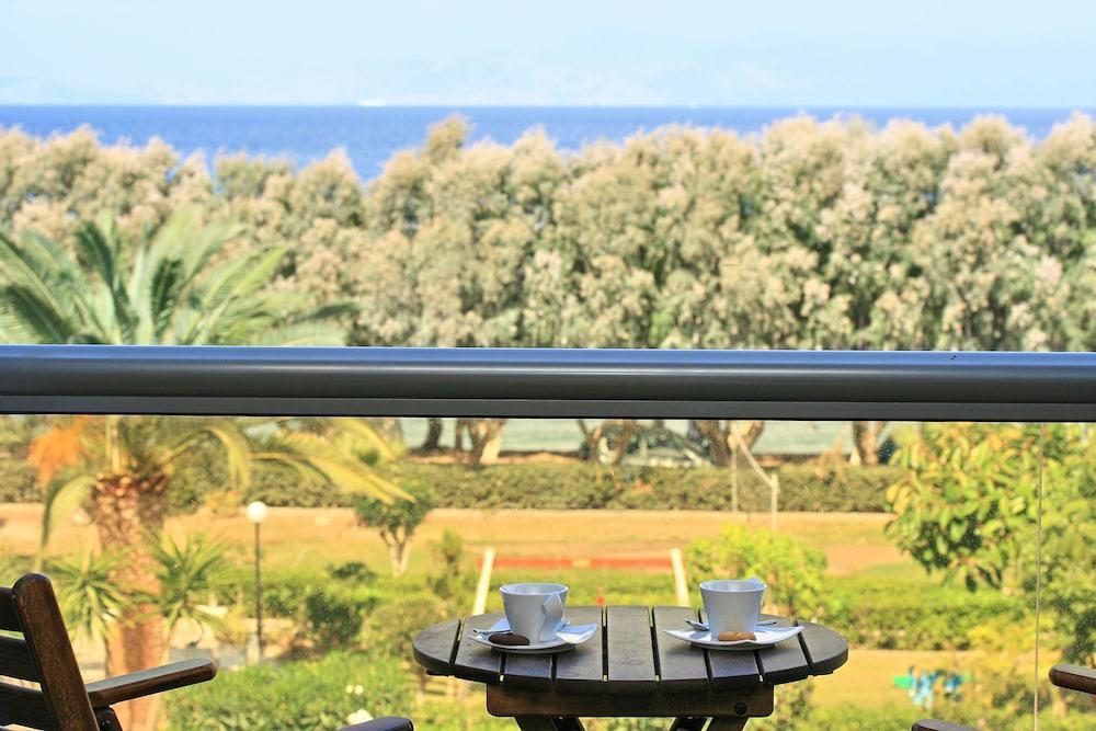 All Senses Ocean Blue Sea Side Resort (Adults Only) Petaloudes Экстерьер фото