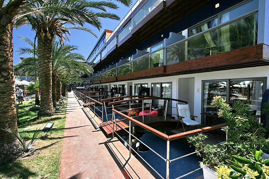 All Senses Ocean Blue Sea Side Resort (Adults Only) Petaloudes Экстерьер фото